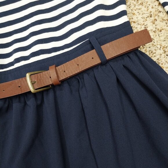 3083 Size Small Charming Charlie Navy Blue And White Stripe Dress. NWT - Picture 2 of 7